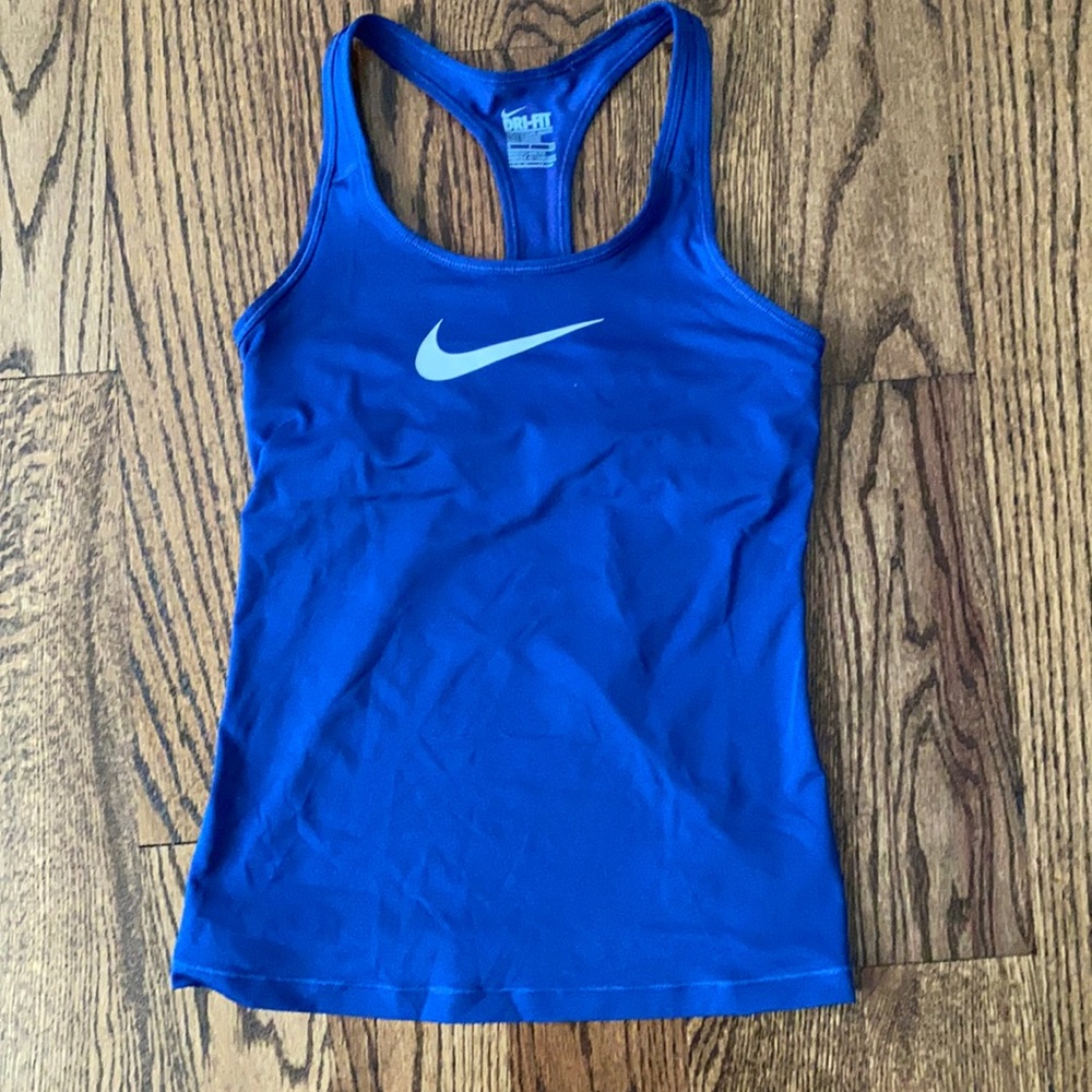 Nike dry fit workout tank. Excellent condition